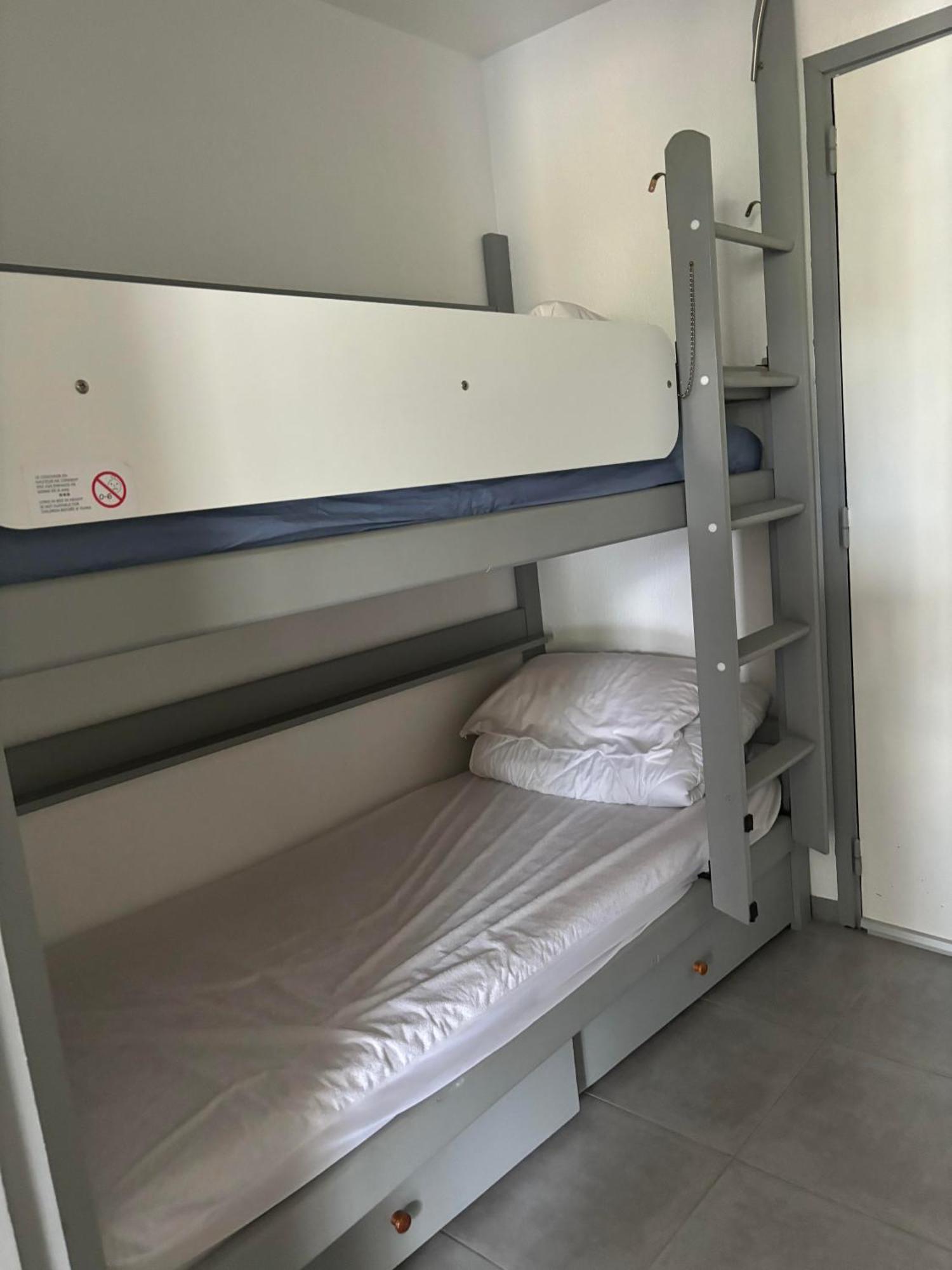 Appartement Studio 4 Personnes Dans Residence Avec Piscine 퀴베론 외부 사진
